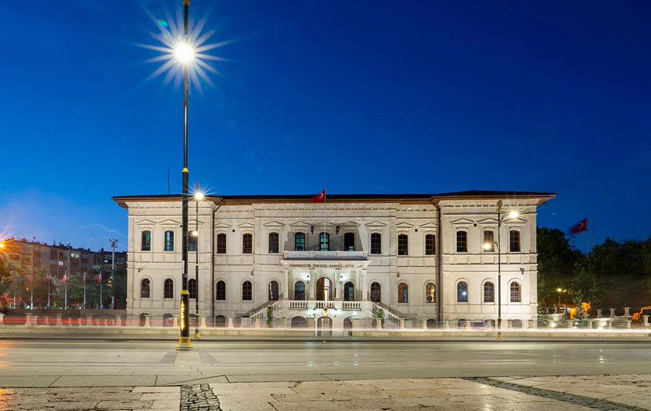 Kongre Binası Atatürk ve Etnografya Müzesi